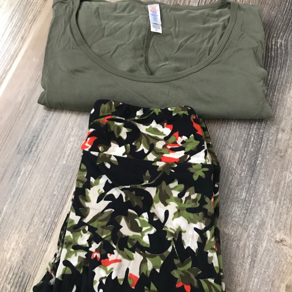LuLaRoe Perfect Tee and Leggings Set